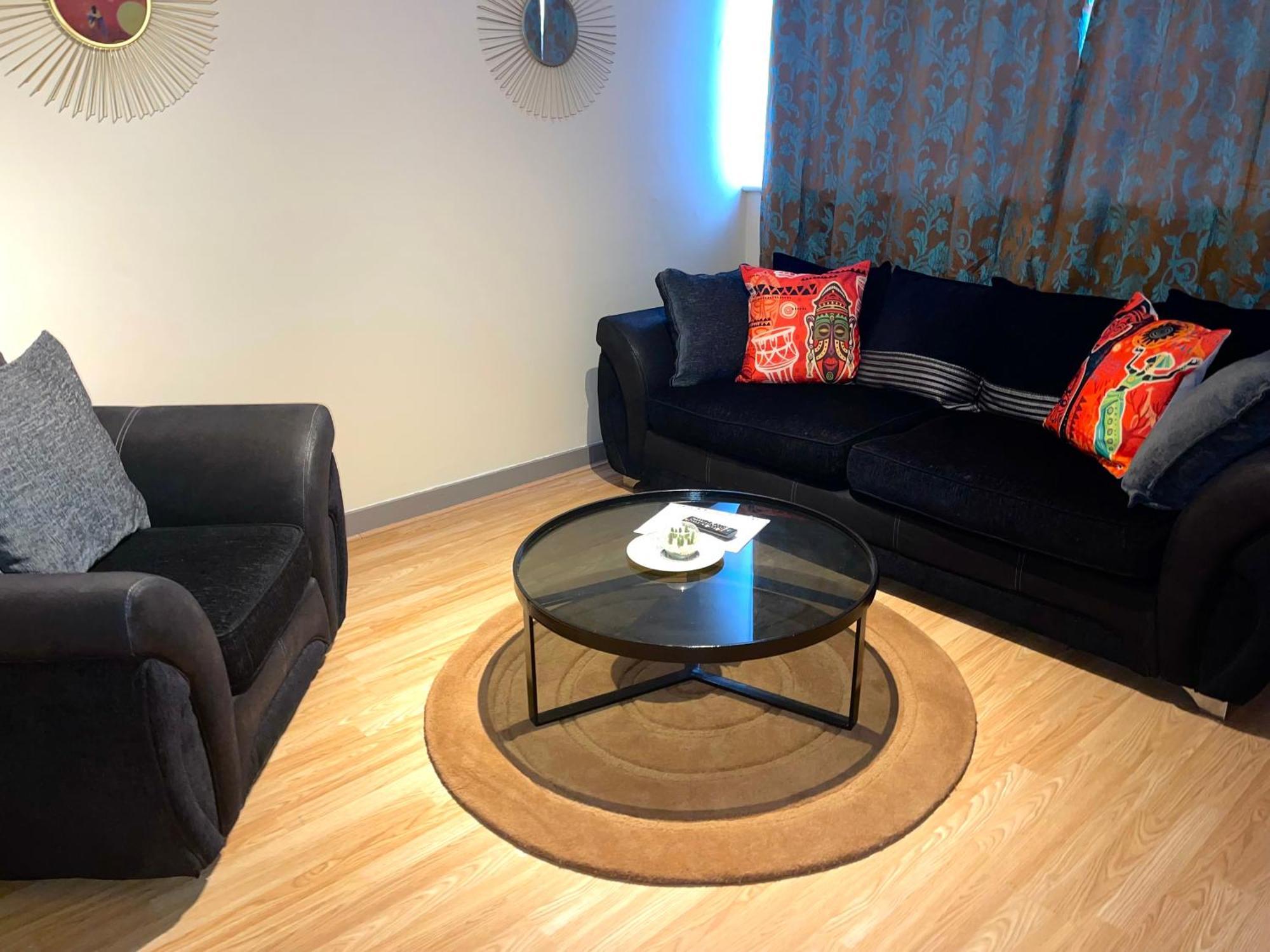 Apartment 12 Penn Gardens - 1 Friern Barnet